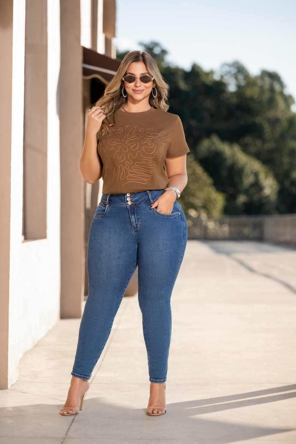 Jeans Estilo Skinny Pretina Anatómica 3 Botones Tela - Pretty Woman - foto 6 de 7