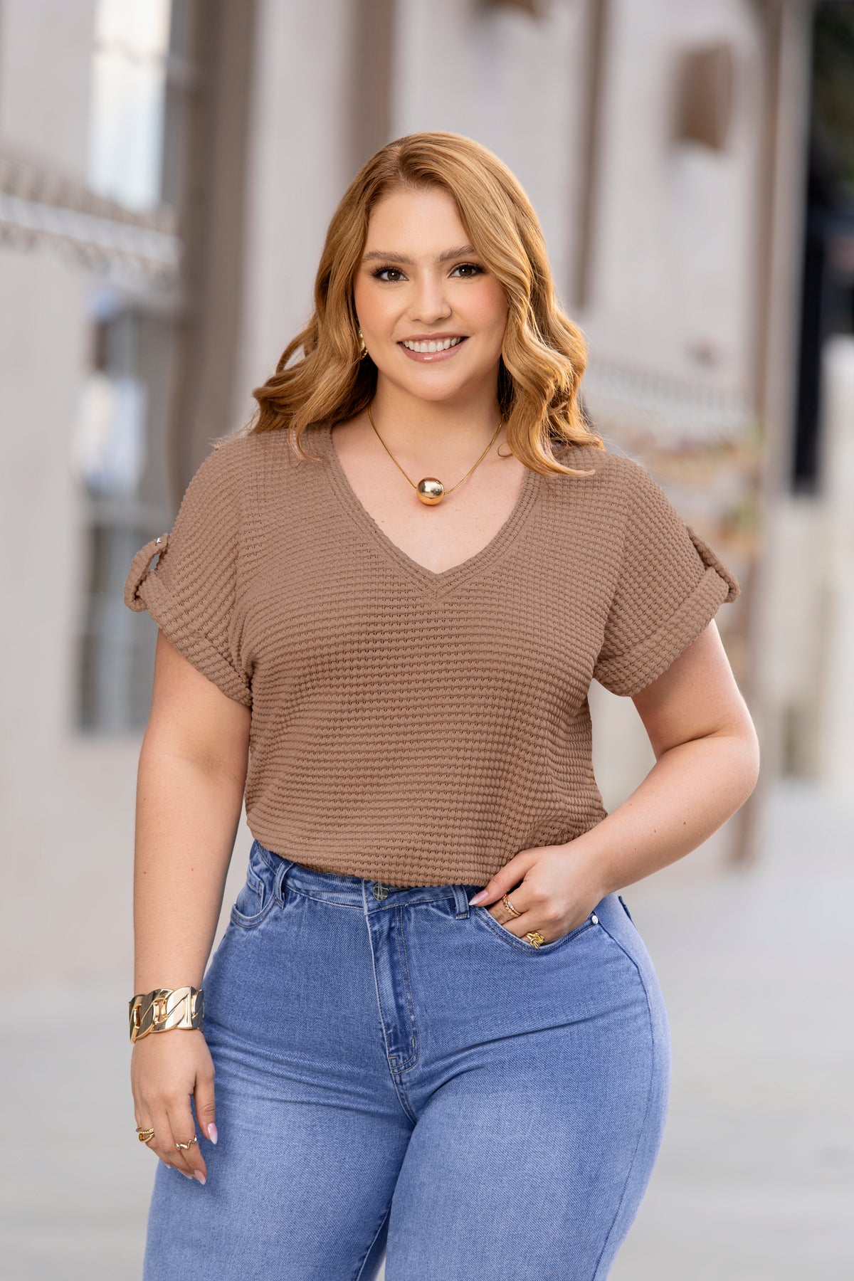 Blusa Manga Rodada con Guardapolvo y Charretera Palo Rosa y Taupé Talla Plus