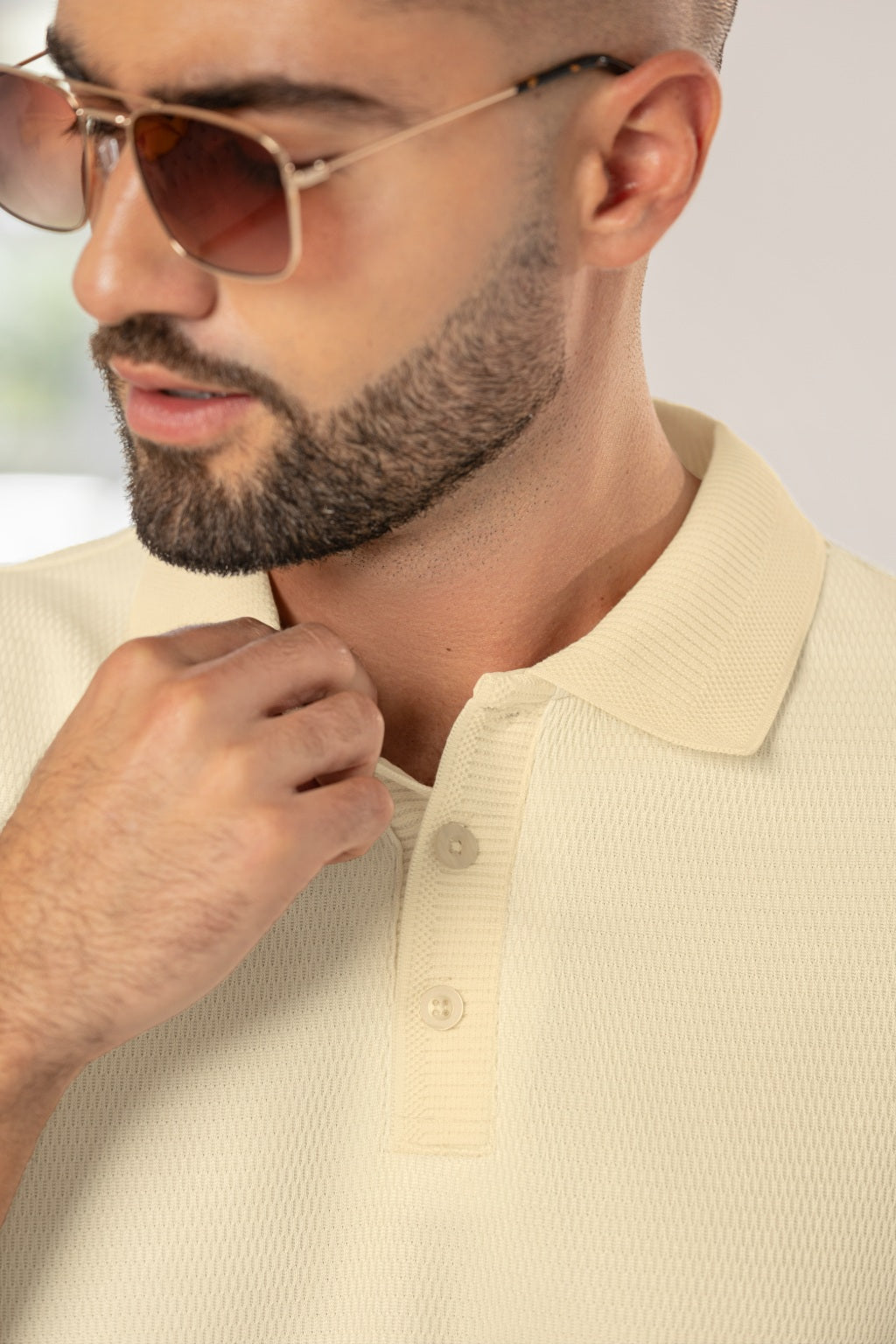 Camiseta Tipo Polo Manga Corta Tela Jacquard Beige - Boccelli ropa para hombre, vista 3