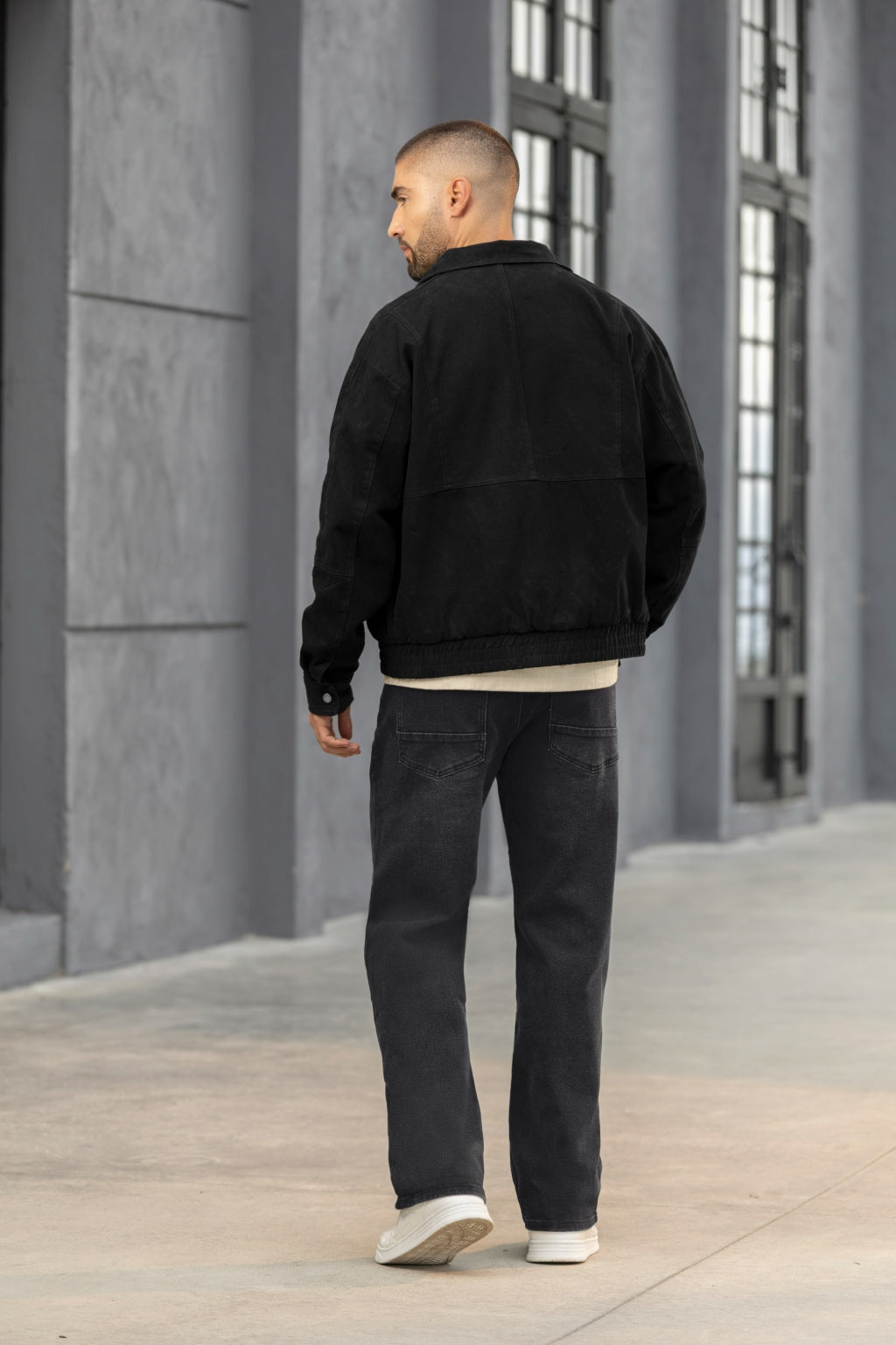 Chaqueta Manga Larga Bolsillos y Zipper en Delantero