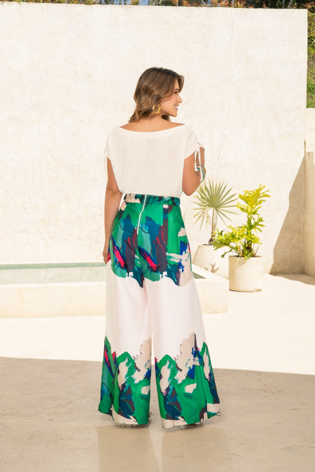 Pantalón Estilo Wide Leg Tiro Alto Tela Satín - Pretty Woman - foto 2 de 2